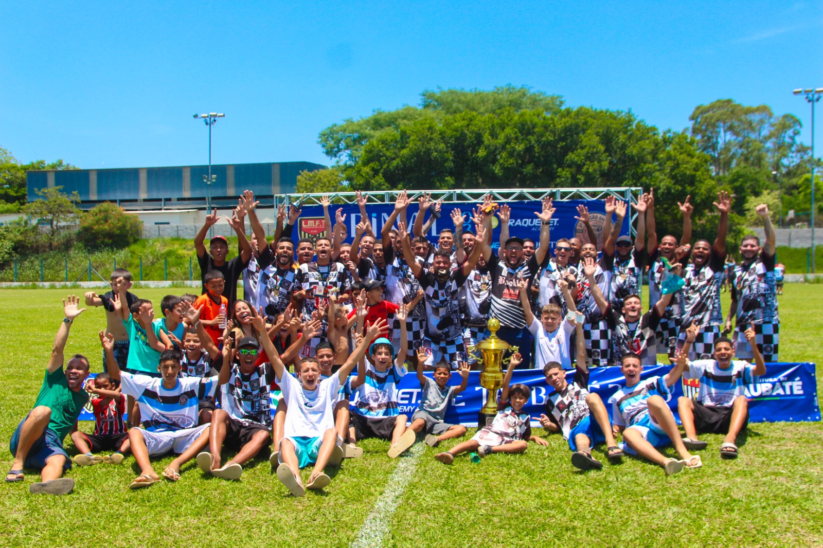 ÉÉÉÉ CAMPEÃO