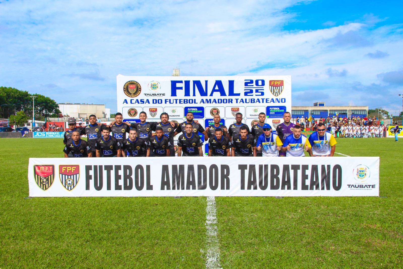 Elenco da AE Chácara Flórida
